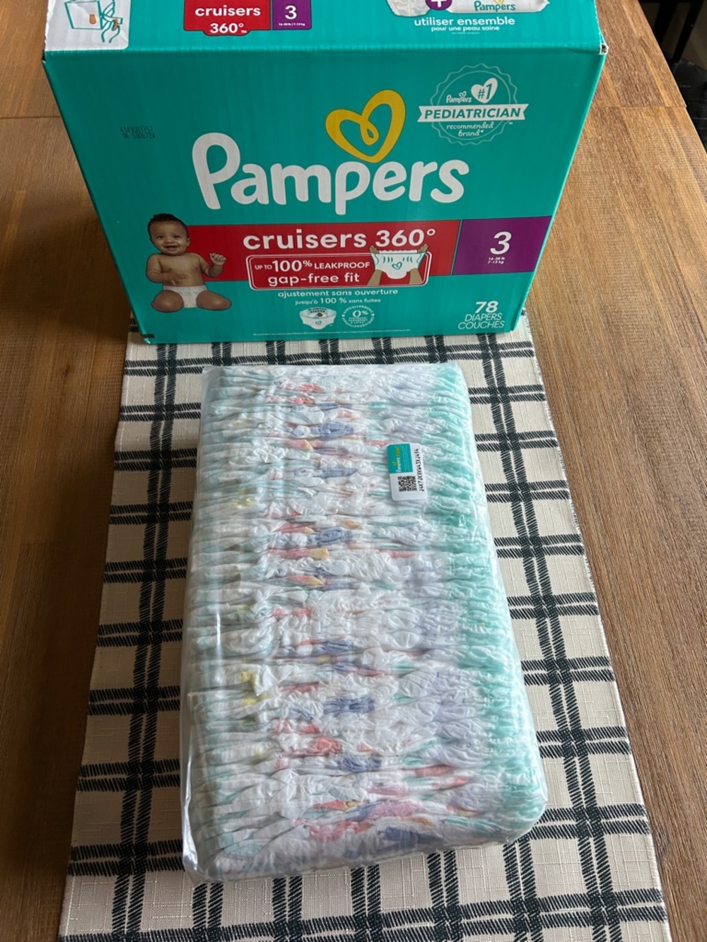 Pampers Cruisers 360° Size 3 Diapers, 39ct - Picture 3 of 4